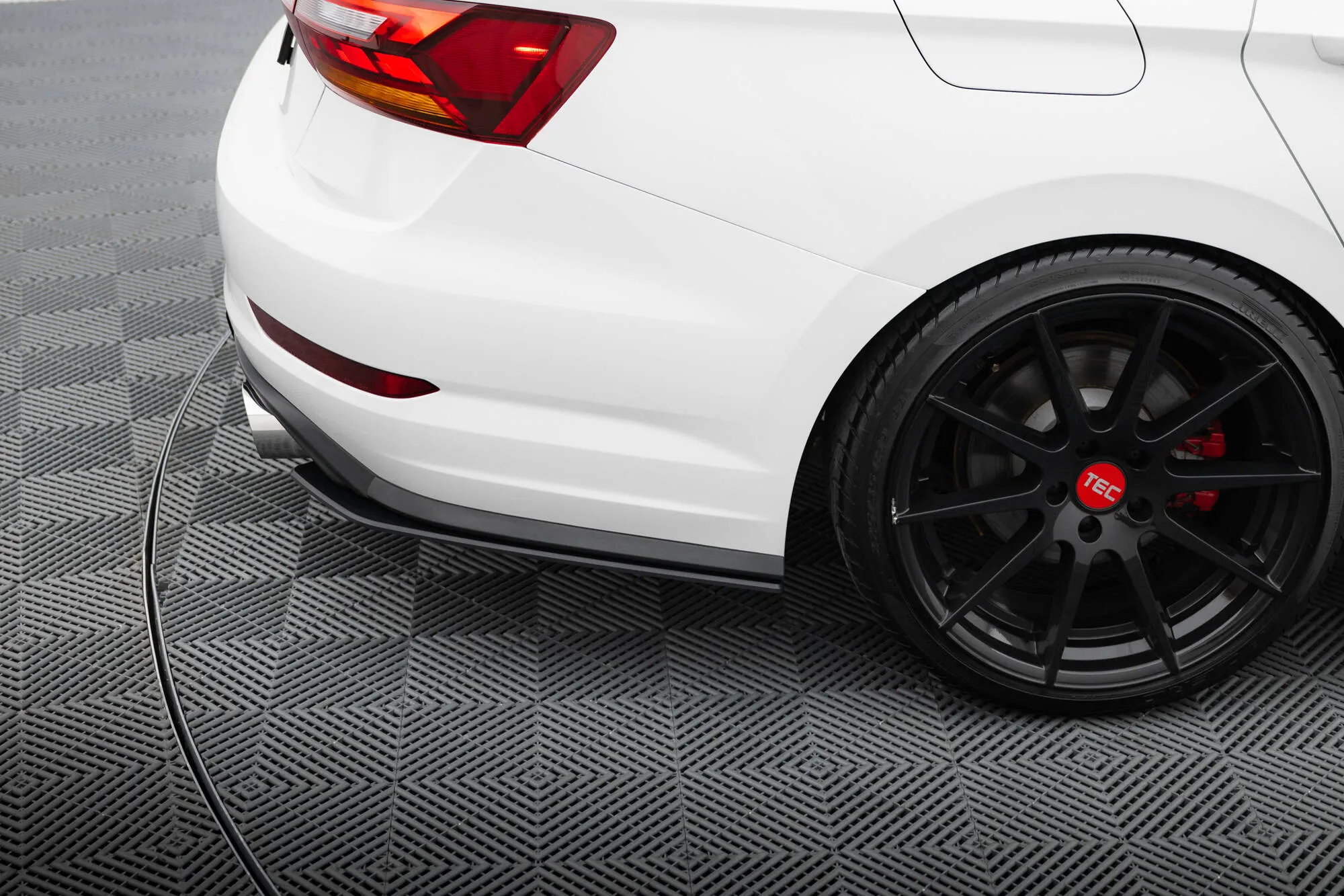 Sidesplitters bak VW Jetta Gli VII 2019 - 2021 | Street Pro Black Edition – bilde 3