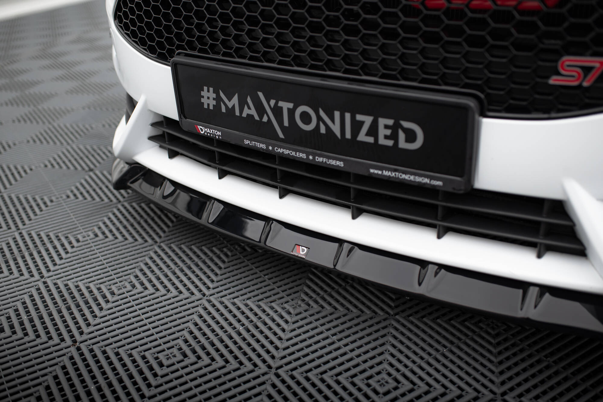 Sidesplitters + Frontspoiler Ford Fiesta ST VII Facelift 2013 - 2017 | Sport Glossy Black Edition V6 – bilde 3