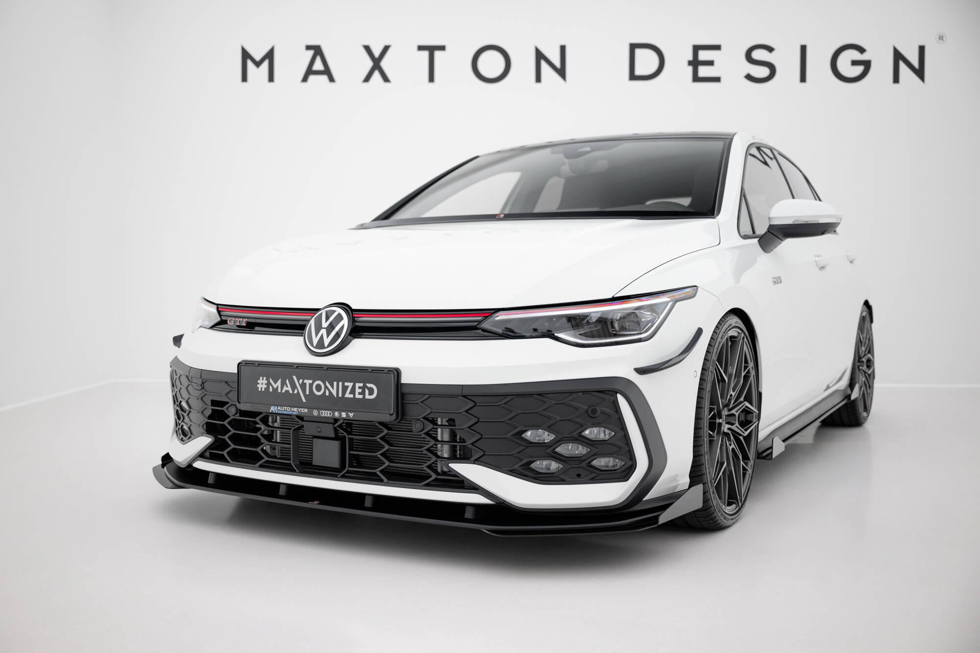 Sidesplitters + Frontspoiler VW Golf (R-Line/GTI/GTE) VIII Facelift 2024 -> | Sport Glossy Black Edition