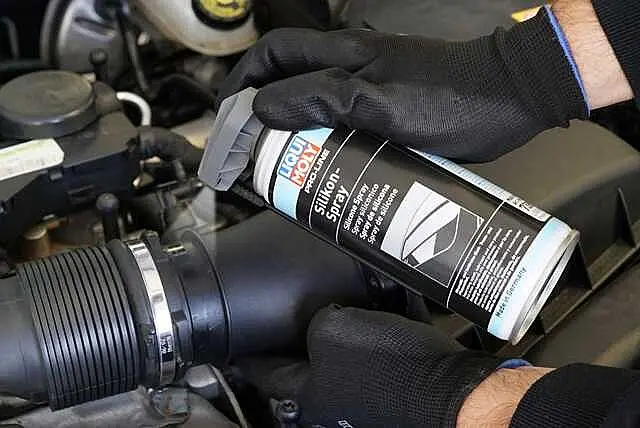 Silikonspray Liqui Moly Aerosol │ Perfekt til bruk på soltak, seteskinner, dørhengsle - 300 ml – bilde 5