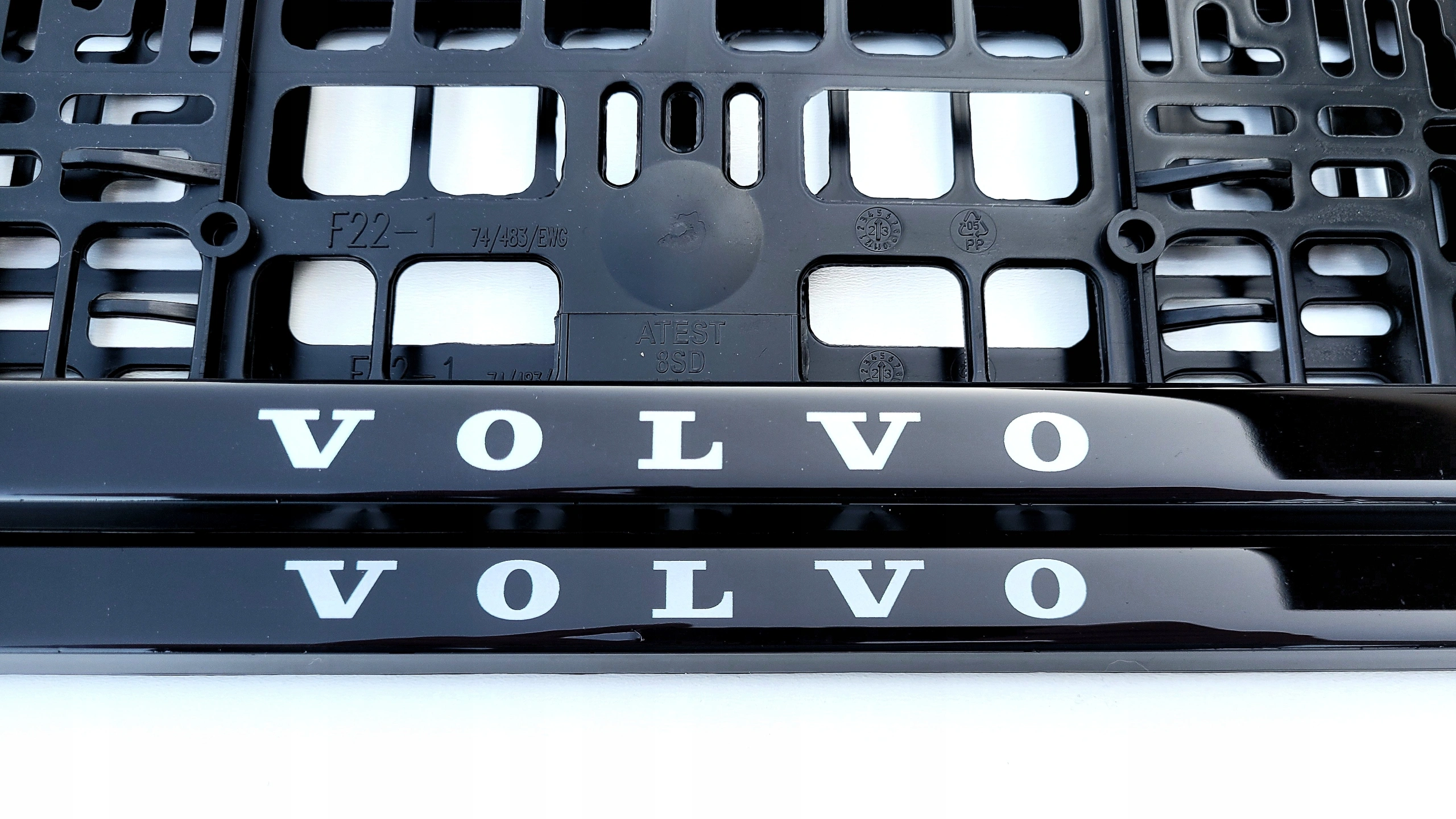 Skiltholder Volvo Moose Edition │ Nummerskiltholder License Plate Frame  - sett 2 stk. Image 3