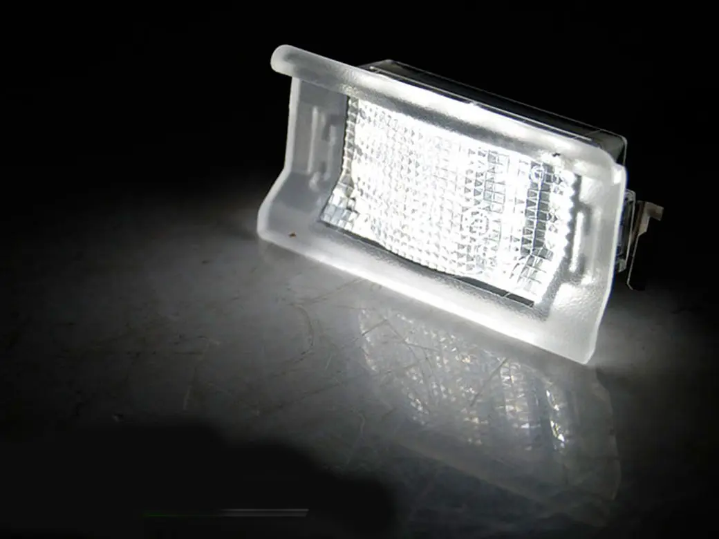 Skiltlys LED BMW 5 (E34) Touring 1987-1996 – bilde 2