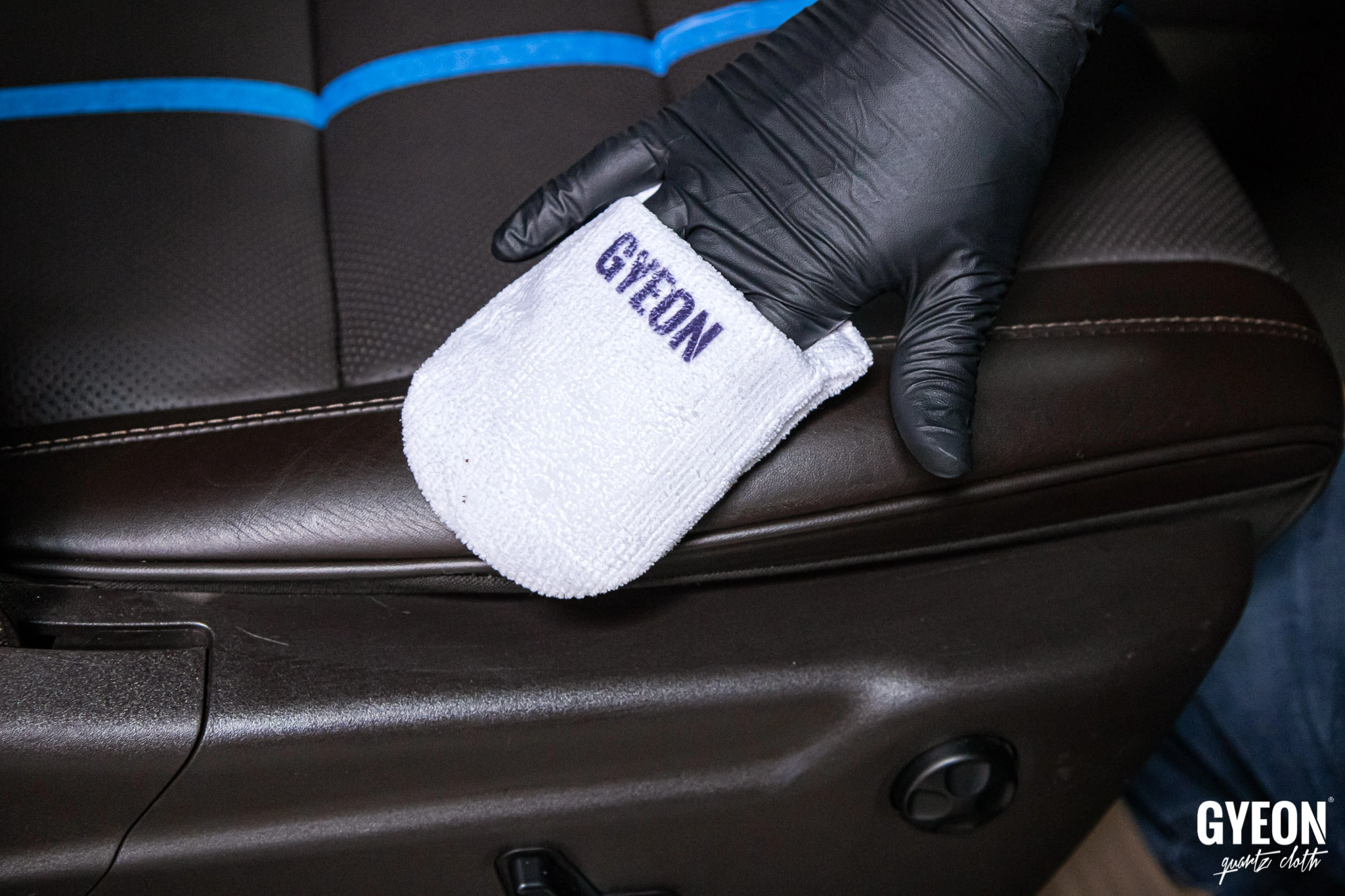 Skinnpleiesett Gyeon Q²M Leather Set Strong │ Sett for rengjøring og pleie av skinn – bilde 13