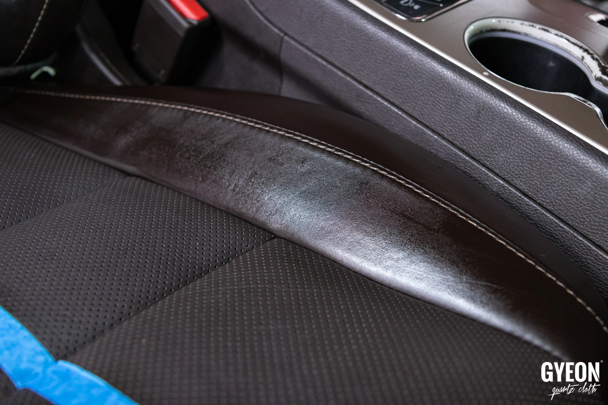 Skinnpleiesett Gyeon Q²M Leather Set Strong │ Sett for rengjøring og pleie av skinn – bilde 17