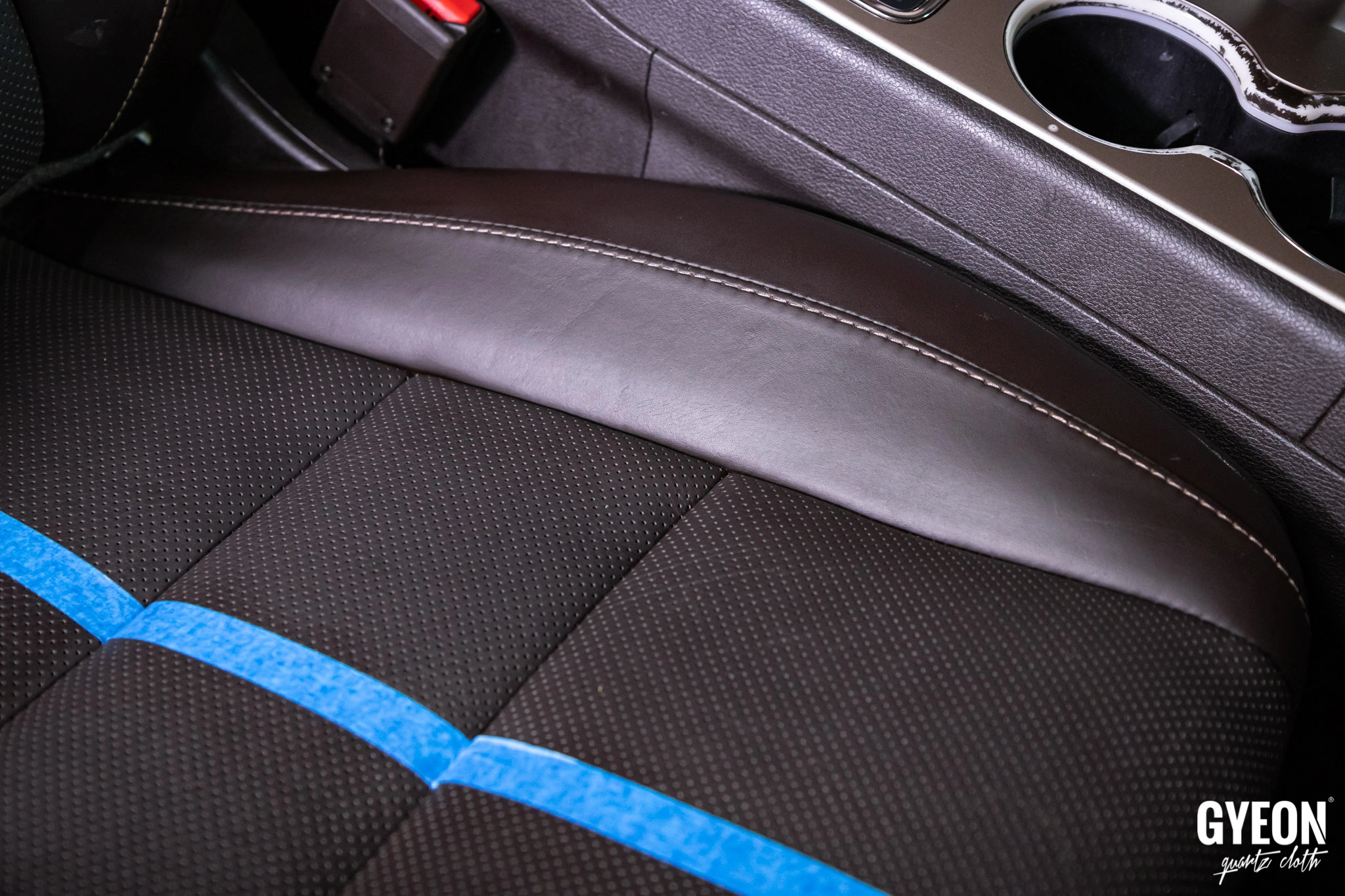 Skinnpleiesett Gyeon Q²M Leather Set Strong │ Sett for rengjøring og pleie av skinn – bilde 18
