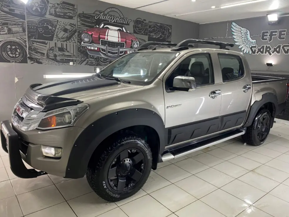 Skjermbreddere Isuzu D-Max II 2012 - 2019