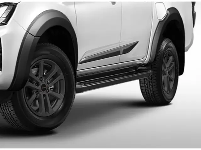 Skjermbreddere Isuzu D-Max III 2019 -> │ Graphite Edition