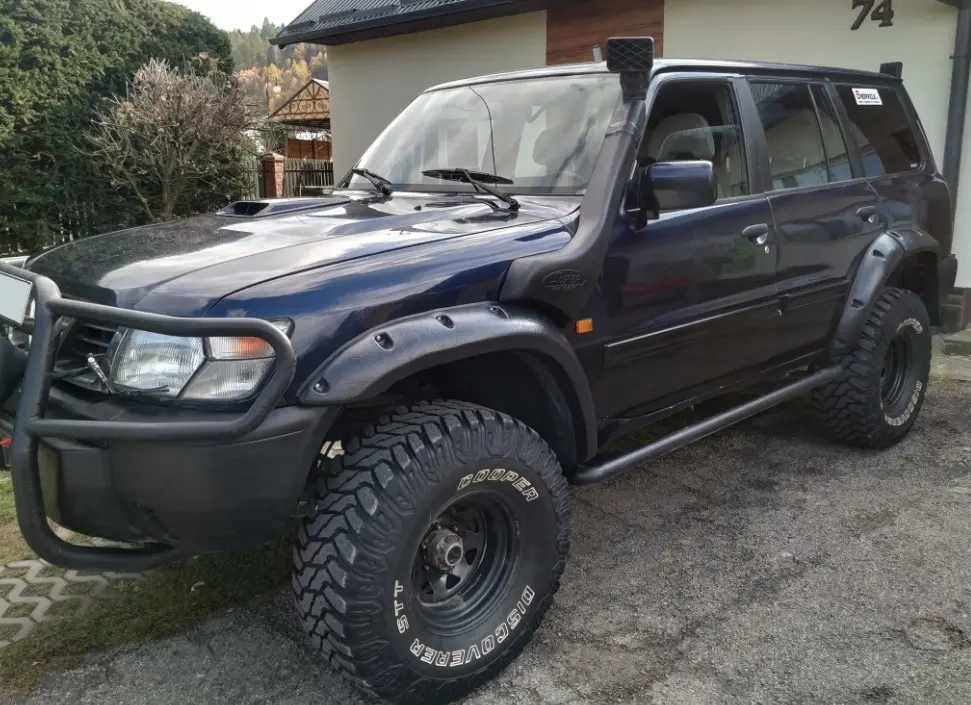 Skjermbreddere Nissan Patrol GR V Wagon (Y61)
