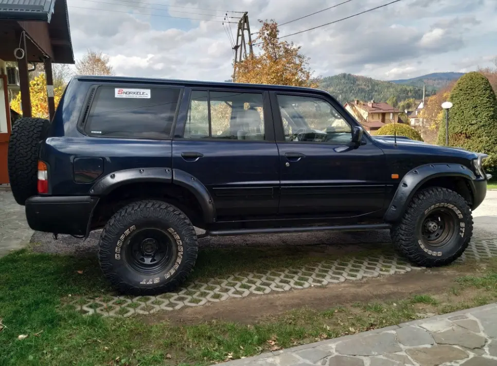 Skjermbreddere Nissan Patrol GR V Wagon (Y61) – bilde 5