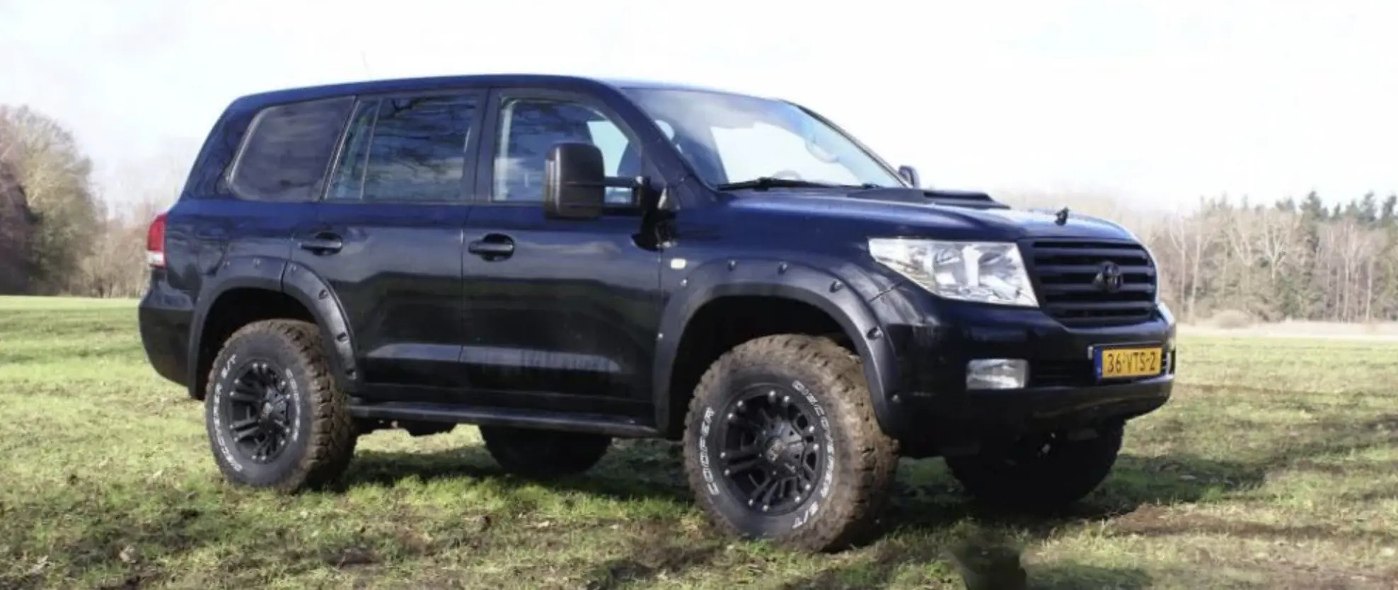 Skjermbreddere Toyota Land Cruiser J200 2007 - 2017