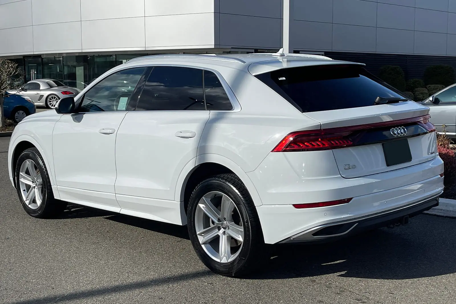Skvettlapper Audi e-tron 2018 - 2023 / Q8 e-tron 2023 -> │ sett 4 stk.
