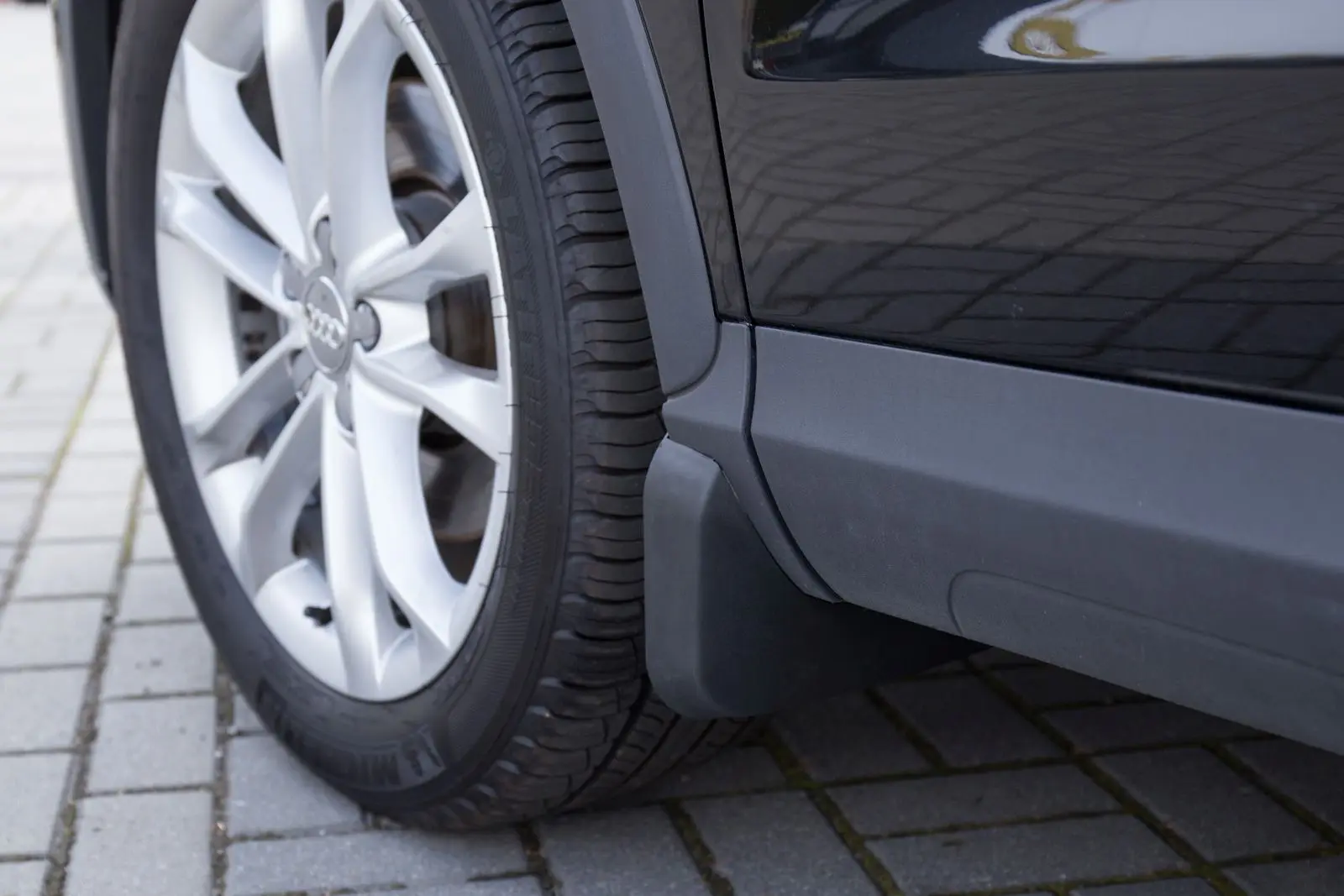 Skvettlapper Audi Q3 / RS Q3 8U 2011 - 2014