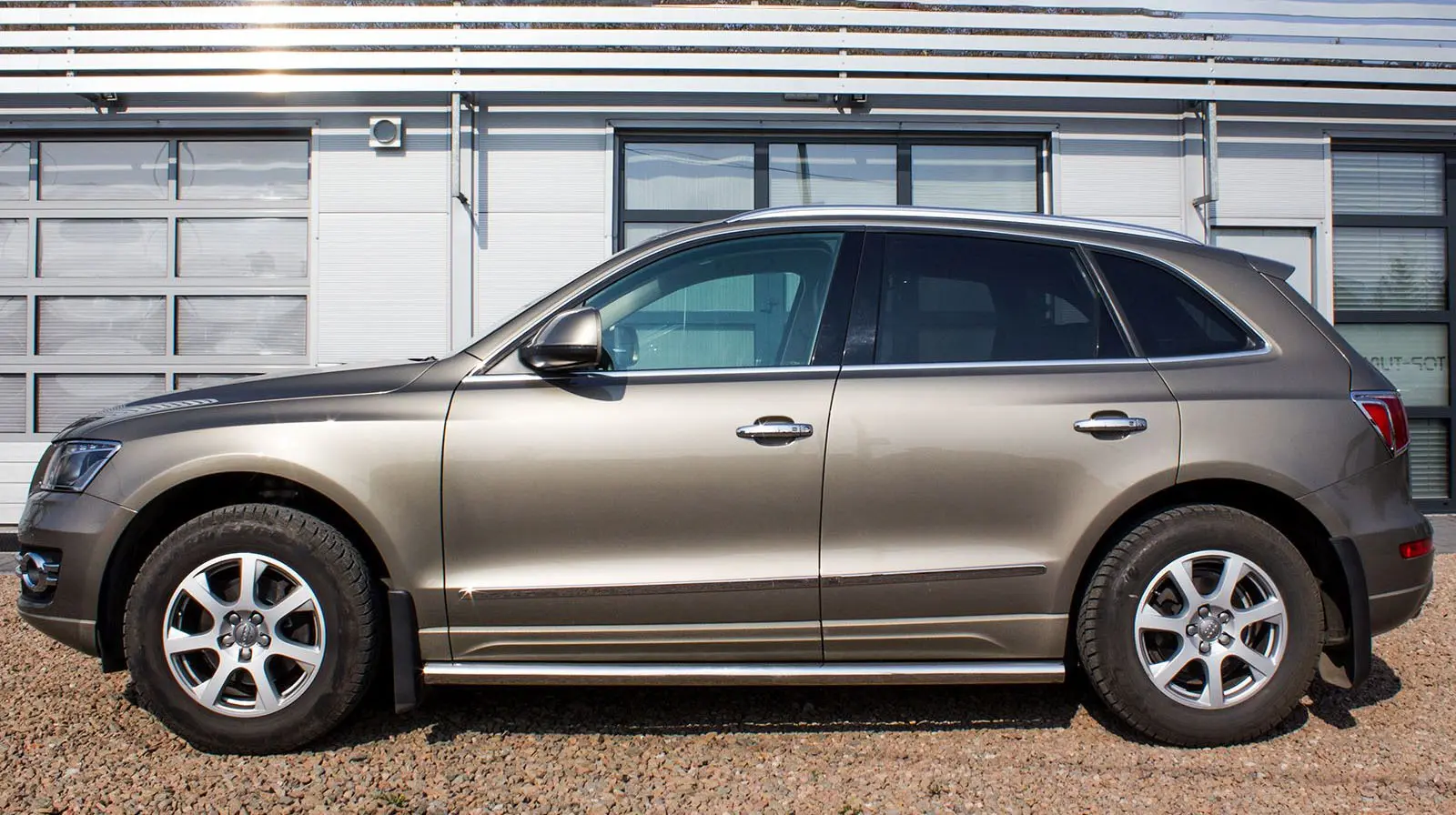 Skvettlapper Audi Q5 8R 2008 - 2016 – bilde 3
