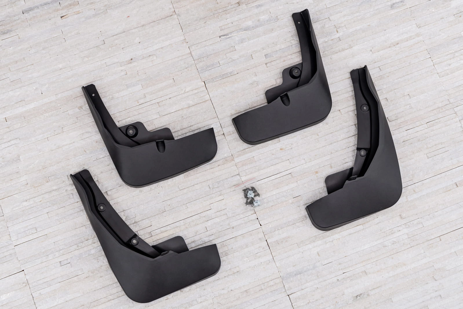 Skvettlapper Audi Q7 4M Facelift 2019 -> │ Black Mud Guards - sett 4 stk. – bilde 4