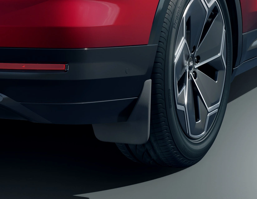 Skvettlapper bak Ford Capri EV 2024 -> | Genuine® Black - sett 2 stk.