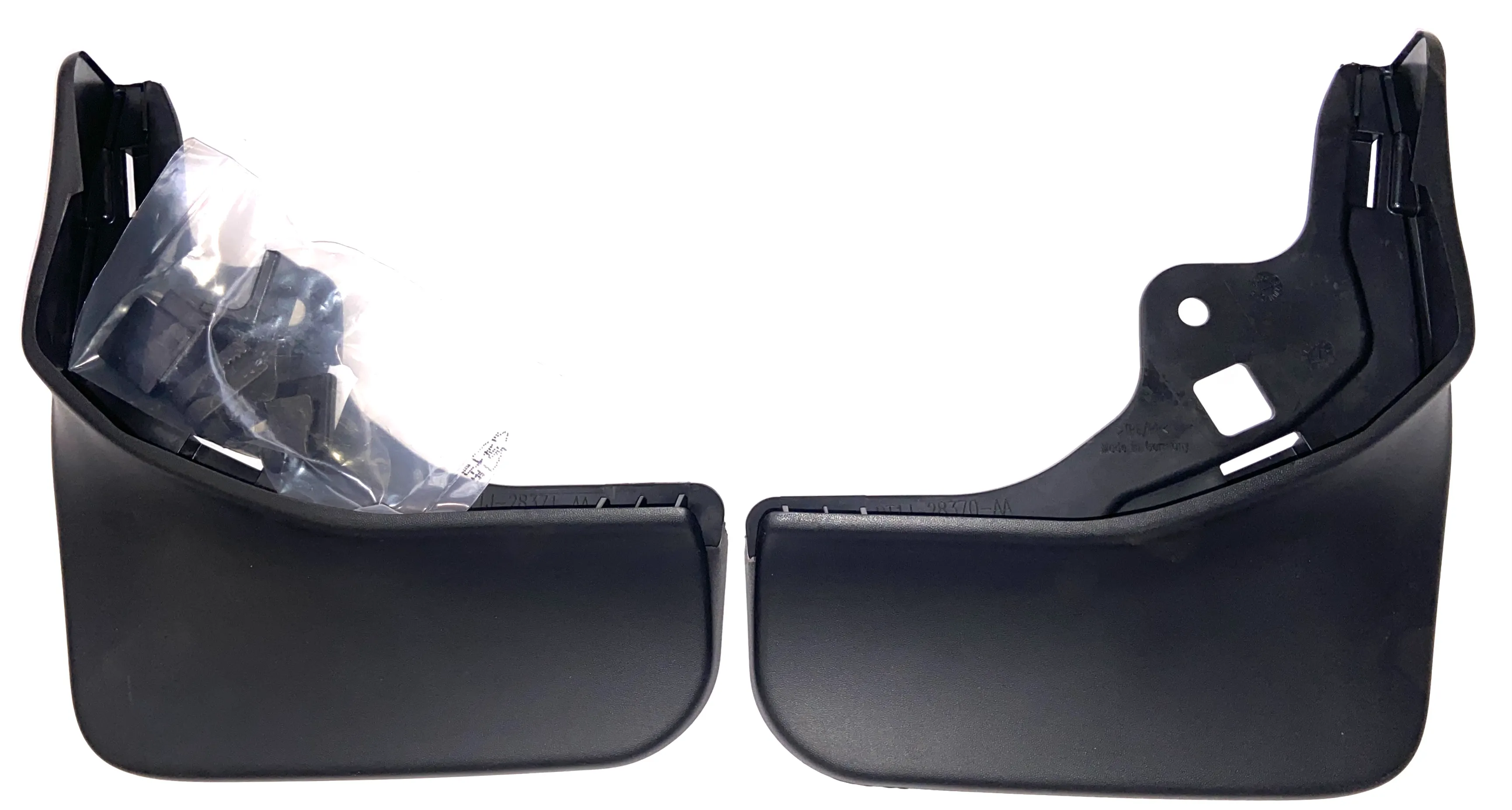 Skvettlapper bak Ford Transit Connect II / Tourneo Connect II 2012 - 2022  | Genuine® Black - sett 2 stk. – bilde 3