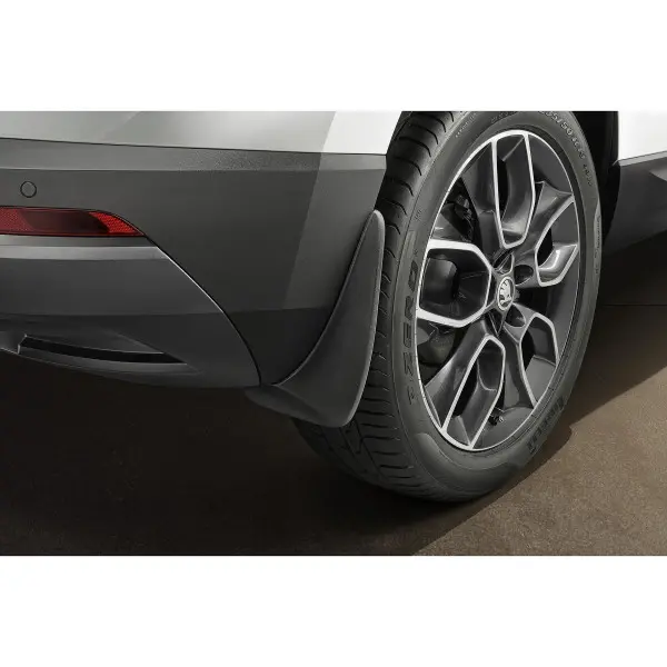 Skvettlapper bak  Škoda Karoq 2021 -> | Black - sett 2 stk.