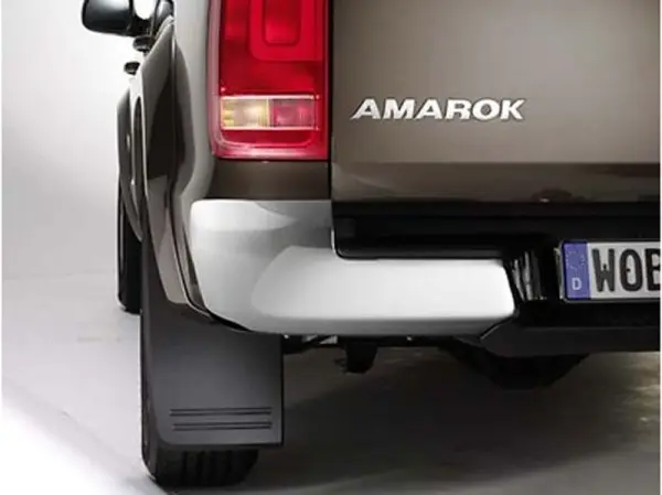 Skvettlapper bak VW Amarok I 2009 - 2020 | Black - sett 2 stk.