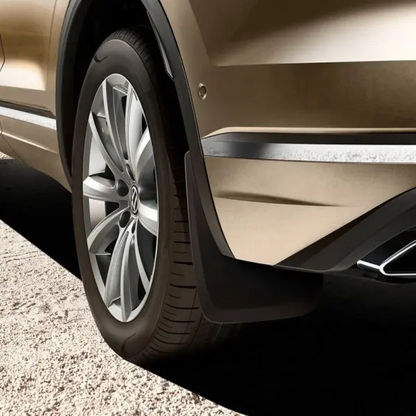 Skvettlapper bak VW Touareg CR 2018 -> | Black - sett 2 stk.