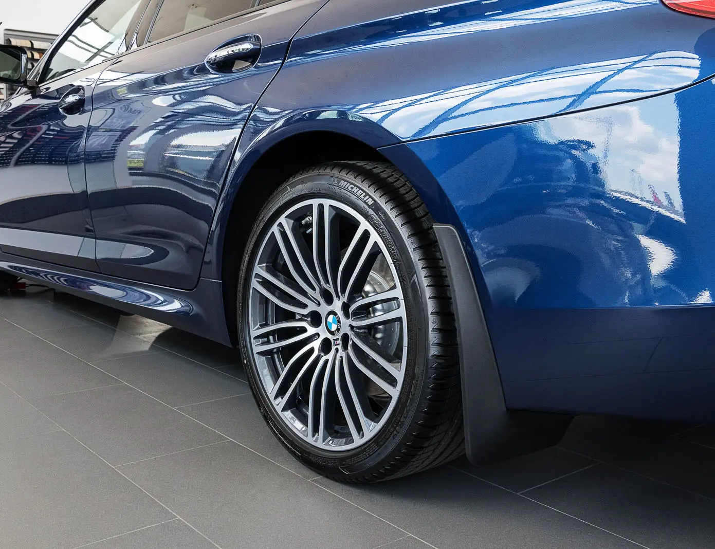 Skvettlapper BMW 5 (G30) Sedan 2017 - 2023 – bilde 2