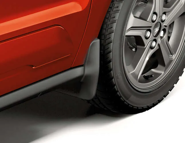 Skvettlapper foran Ford Transit Connect II / Tourneo Connect II 2012 - 2022  | Genuine® Black - sett 2 stk.