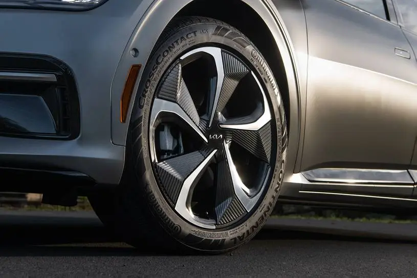 Skvettlapper foran Kia EV6 GT-Line 2021 - 2024 | sett 2 stk. – bilde 2