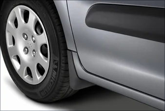 Skvettlapper foran Peugeot Partner II / Citroen Berlingo II 2008 - 2018 | Genuine® Black - sett 2 stk.
