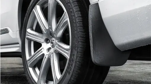 Skvettlapper foran Volvo XC90 II 2014 + | Black - sett 2 stk.