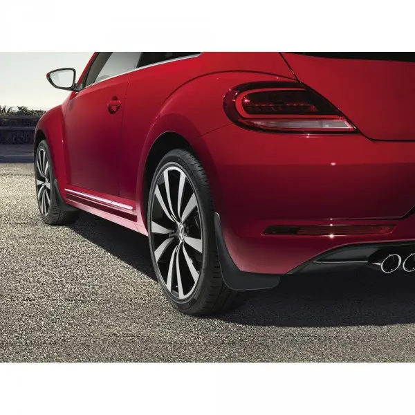 Skvettlapper foran VW Beetle (5C) 2012-2019 | Black - sett 2 stk.