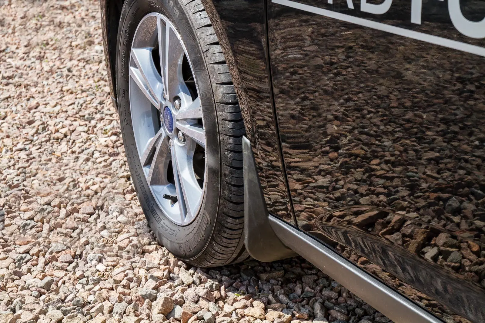Skvettlapper Ford Focus III Hatchback 2010 - 2019