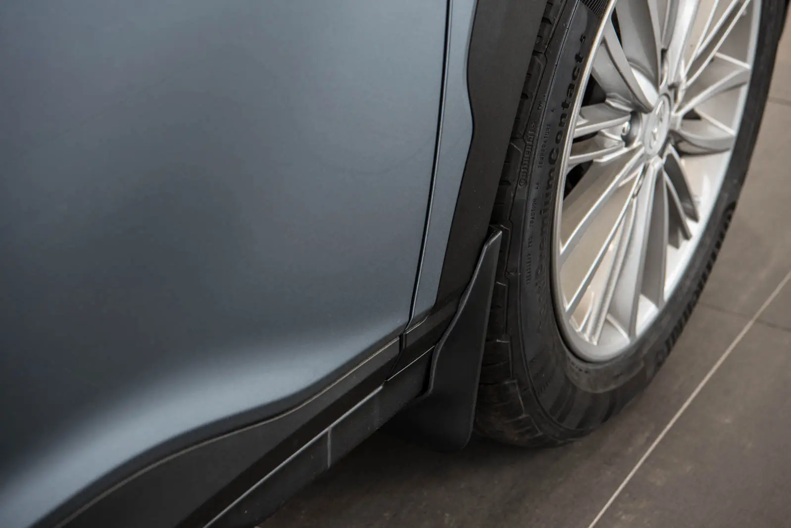 Skvettlapper HYUNDAI KONA I 2017 - 2023