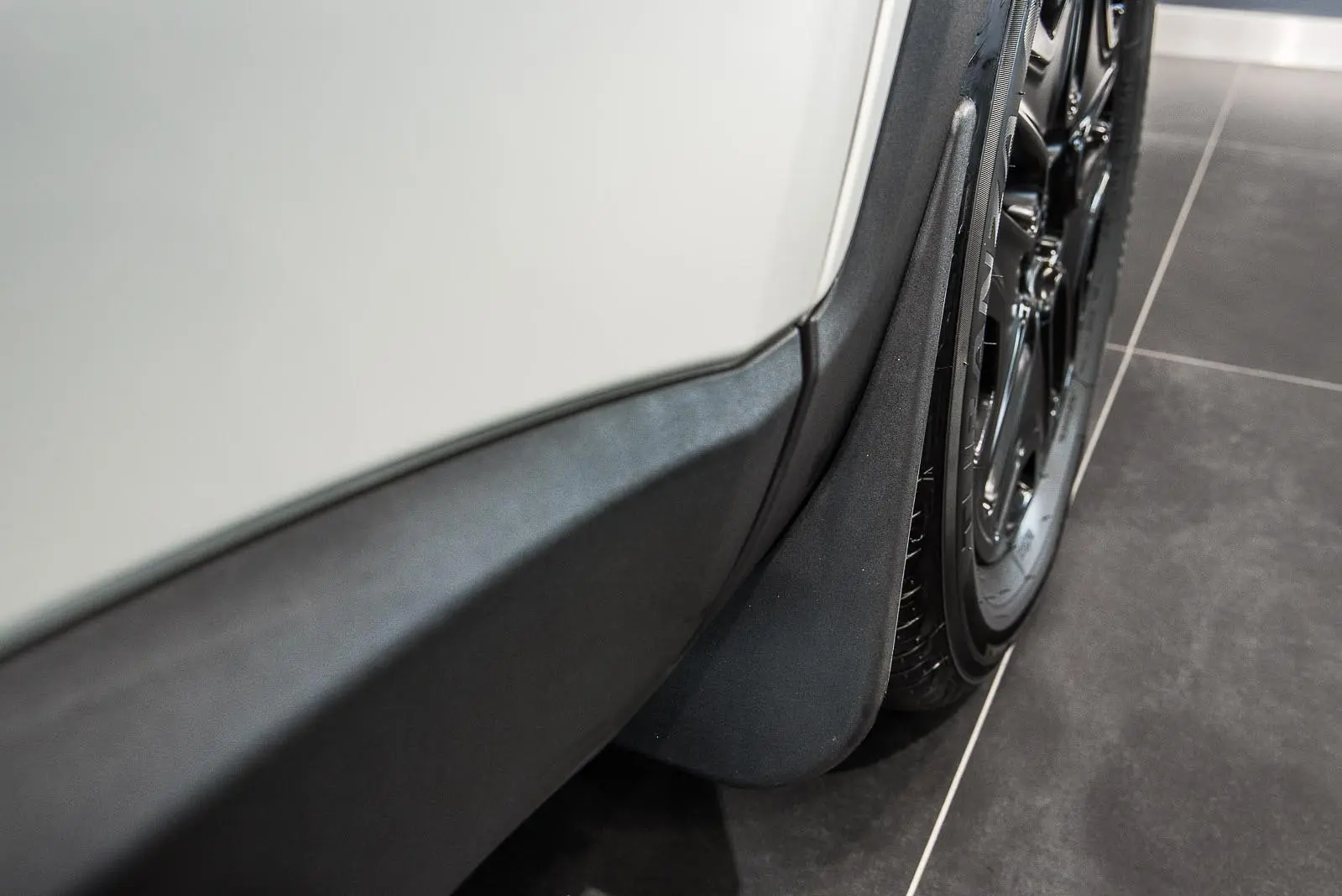 Skvettlapper Jeep Renegade 2014 -> – bilde 3