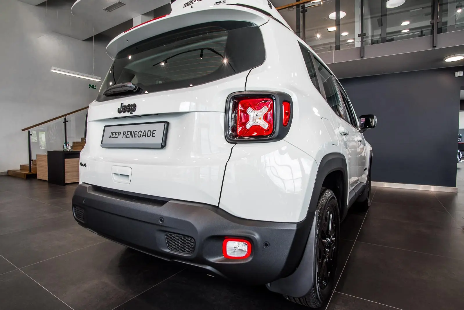 Skvettlapper Jeep Renegade 2014 -> – bilde 4