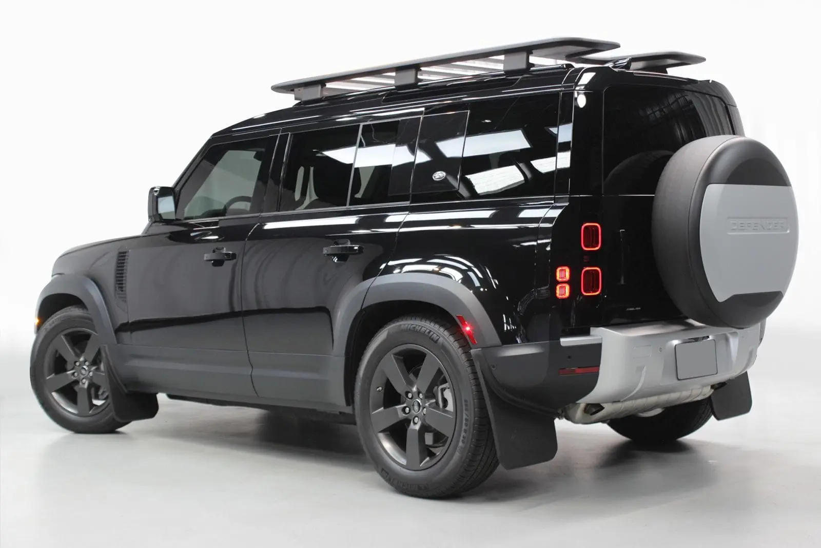 Skvettlapper Land Rover Defender II (L663) 2019 -> │ sett 4 stk. Image 1