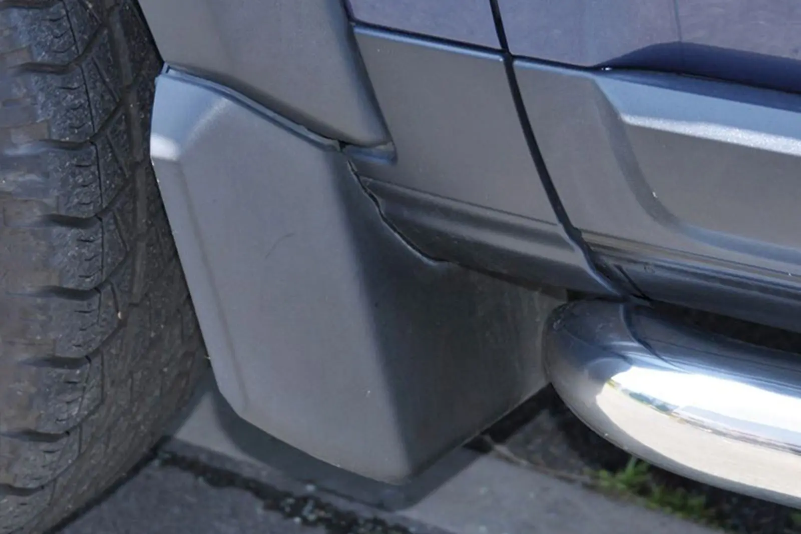 Skvettlapper Land Rover Discovery 3 / 4 (L319) 2004 - 2016 – bilde 3
