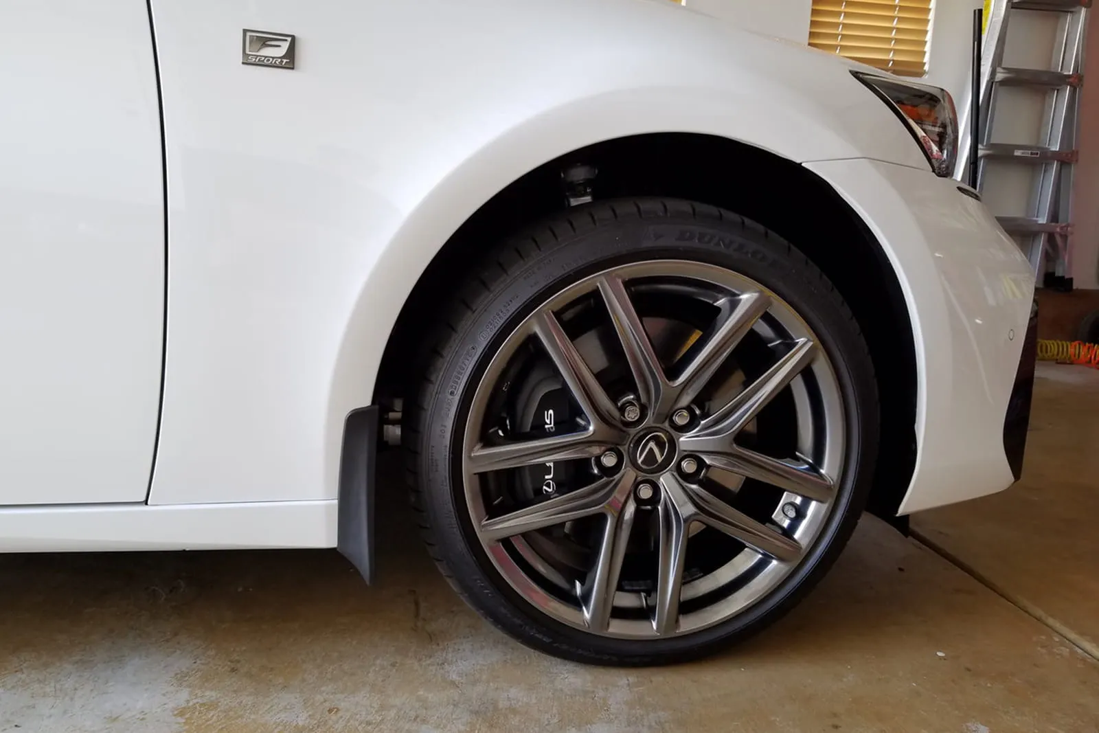 Skvettlapper Lexus IS III 2013 - 2020