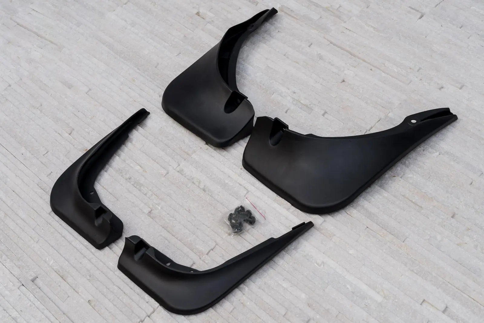Skvettlapper Mercedes-Benz C-KLASSE (W205) 2014 - 2021 – bilde 2