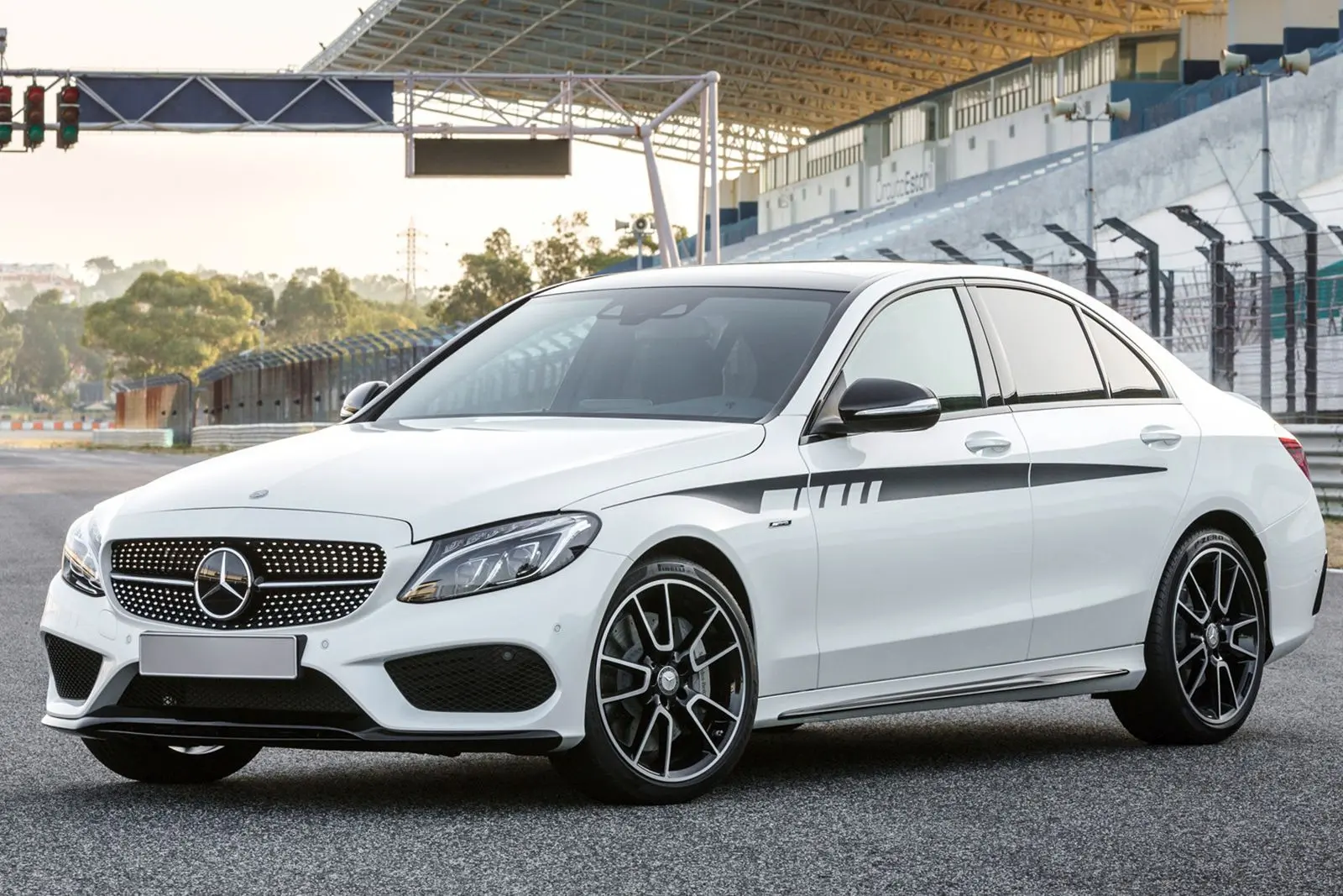 Skvettlapper Mercedes-Benz C-KLASSE (W205) pre-facelift AMG 2014 - 2019 – bilde 4