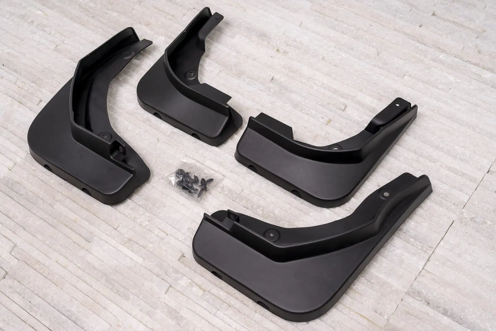 Skvettlapper Mercedes-Benz E (W213) AMG 2016 - 2020  | Black - sett 4 stk. – bilde 4
