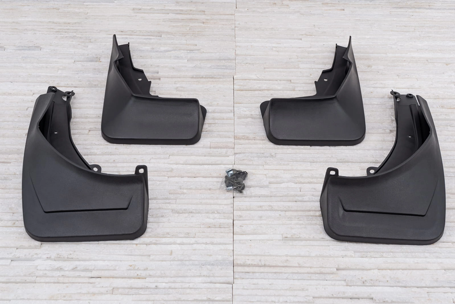 Skvettlapper Mercedes-Benz GLE (W166) 2015 - 2019 │ Black Mud Guards - sett 4 stk. – bilde 2