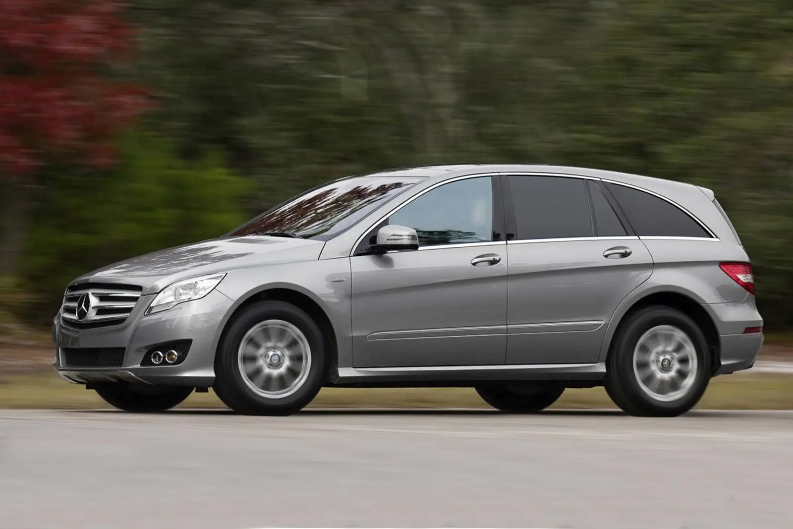 Skvettlapper Mercedes-Benz R-KLASSE AMG 2010-2013 – bilde 4