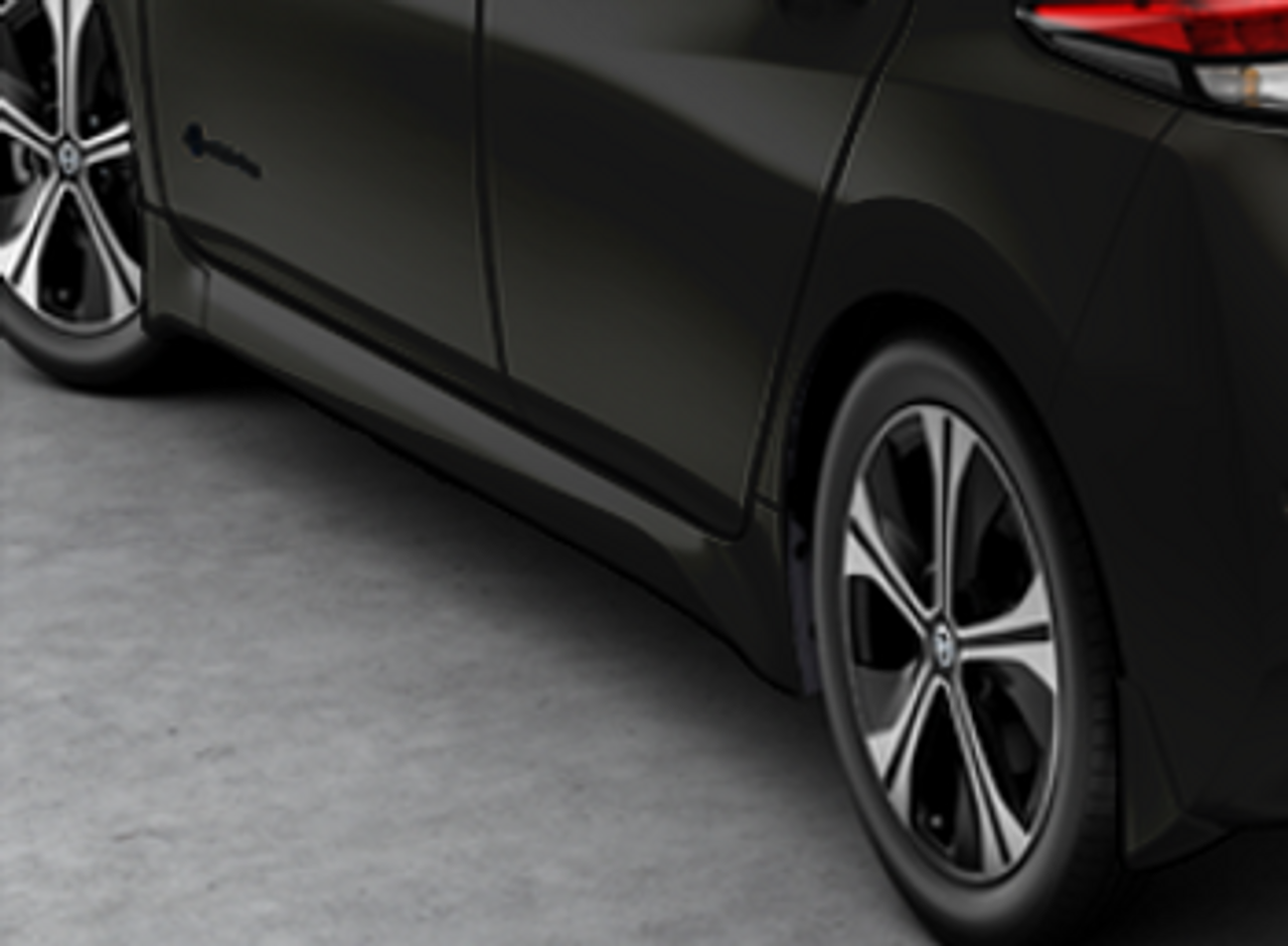 Skvettlapper Nissan Leaf II 2017 - 2024 | Black Z11 - sett 4 stk. – bilde 3