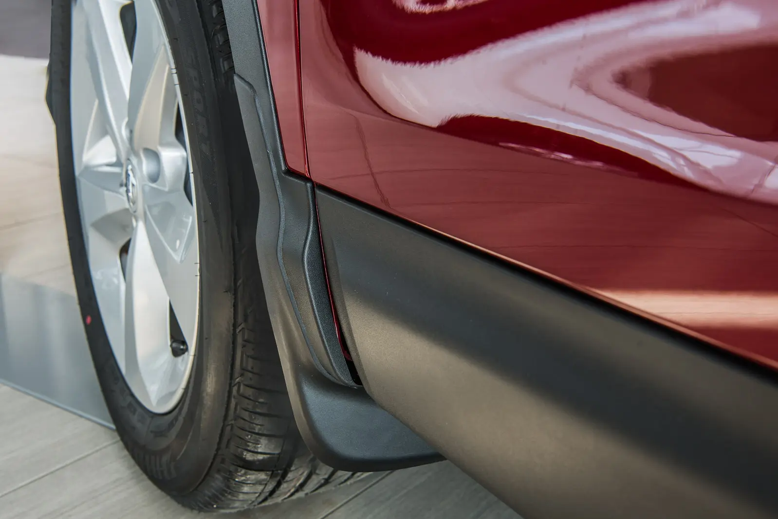Skvettlapper Nissan Qashqai (J11) 2013 - 2021 – bilde 2