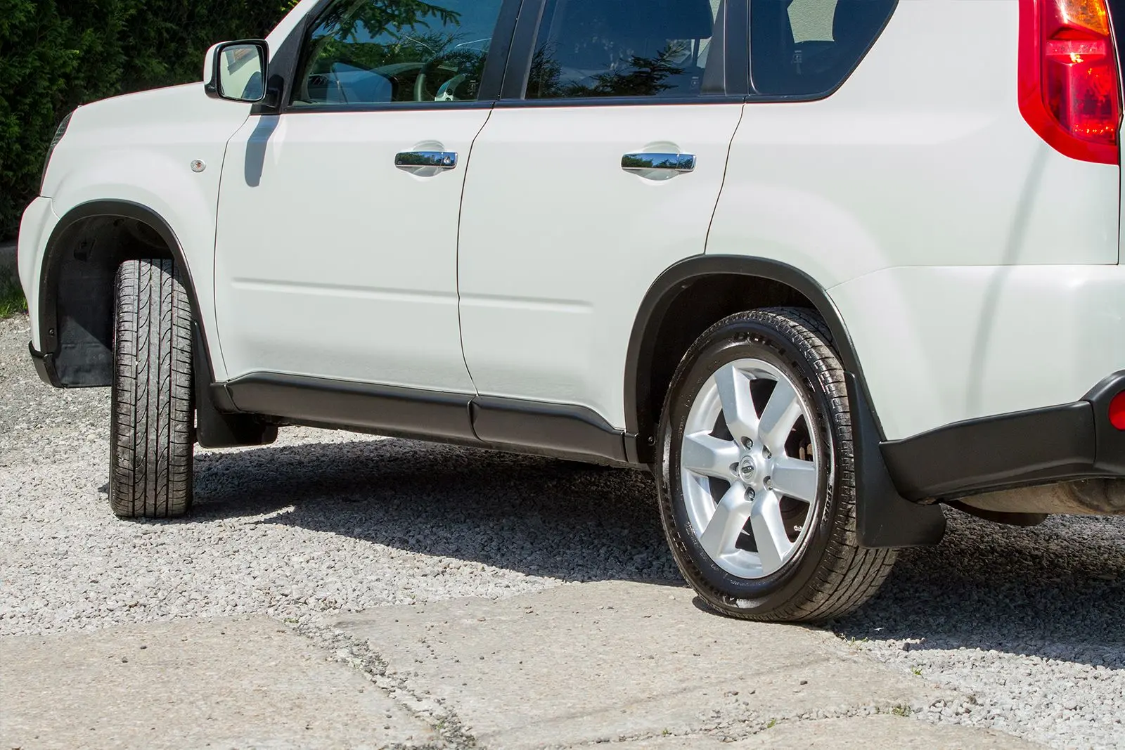Skvettlapper Nissan X-Trail II Facelift 2011 - 2013 – bilde 3
