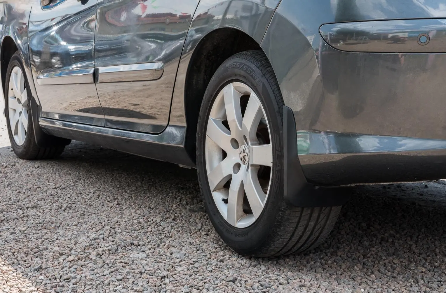 Skvettlapper Peugeot 308 I Hatchback 2007 - 2011 – bilde 2
