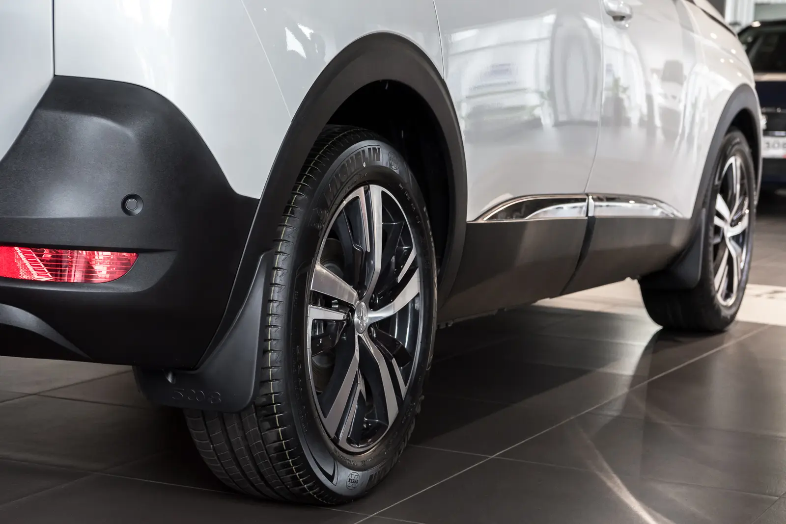 Skvettlapper Peugeot 5008 II 2017 - 2024 – bilde 3