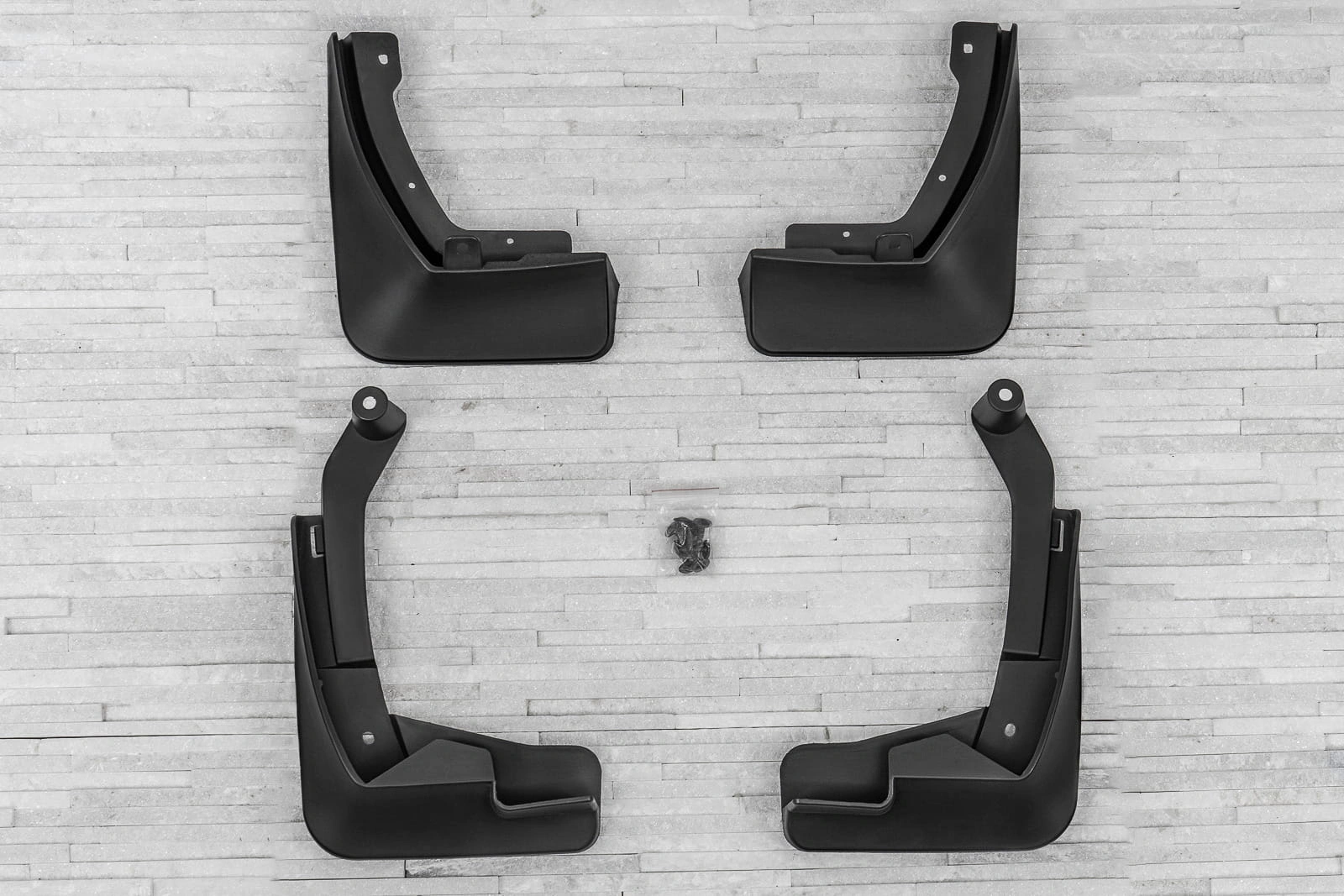 Skvettlapper Peugeot 508 II 2018 -> │ Black Mud Guards - sett 4 stk. (Passer ikke til GT) – bilde 2