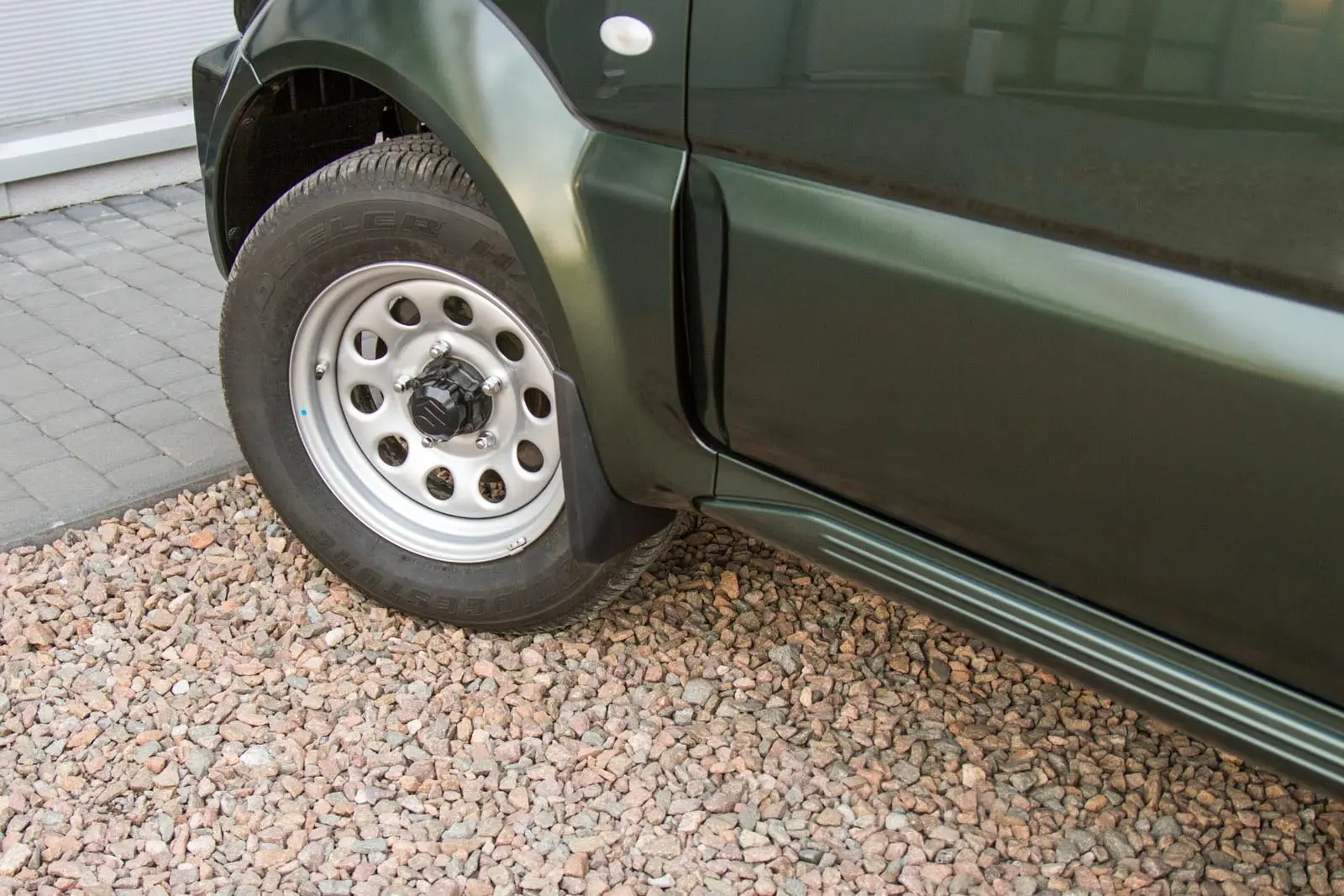 Skvettlapper Suzuki Jimny III 1998 - 2018 – bilde 2