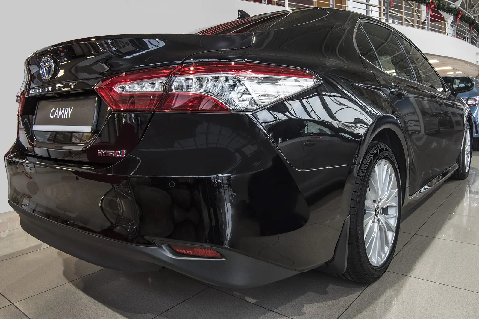Skvettlapper Toyota Camry VIII (XV70) 2017 - 2023