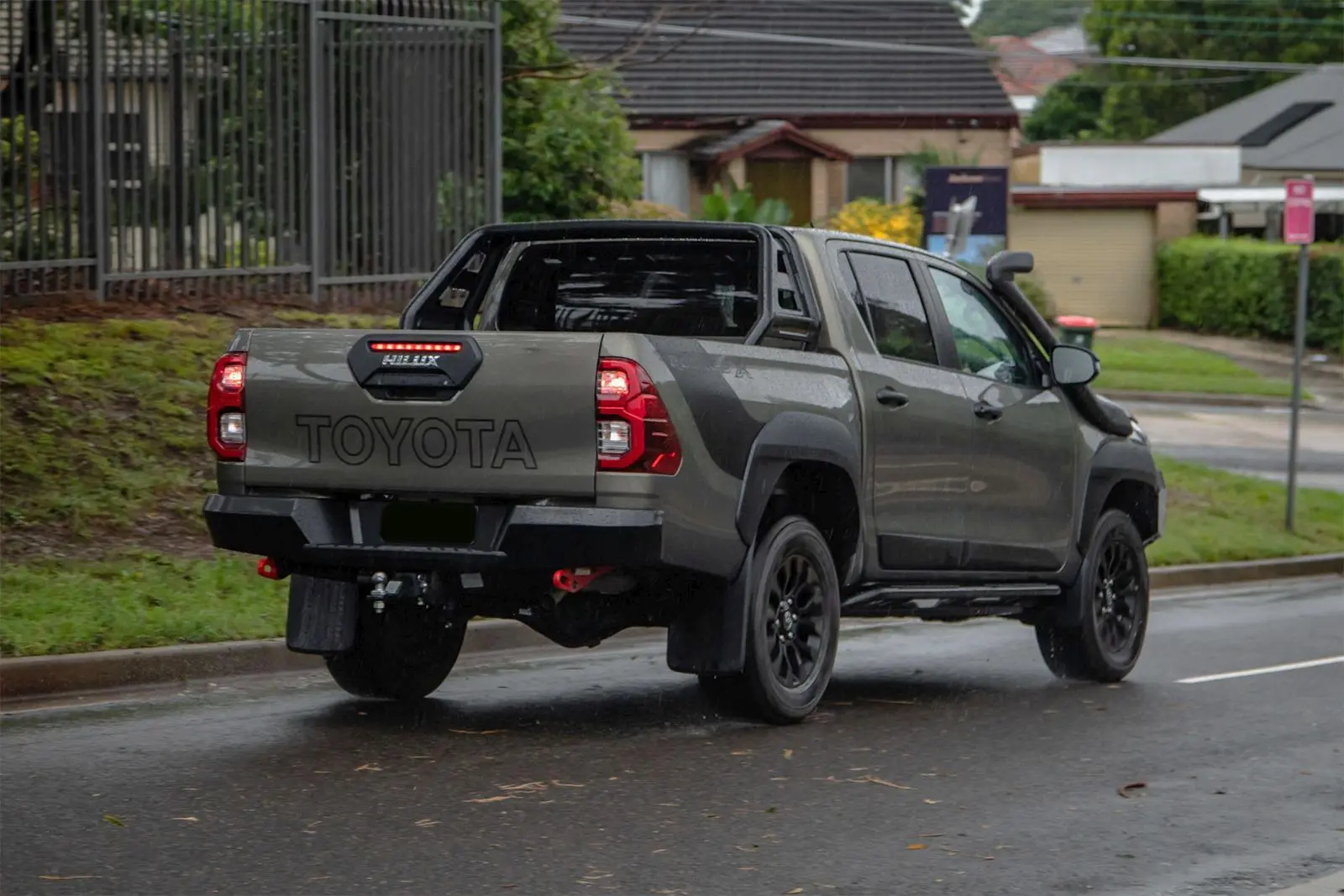 Skvettlapper Toyota Hilux VIII 2015 -> – bilde 2
